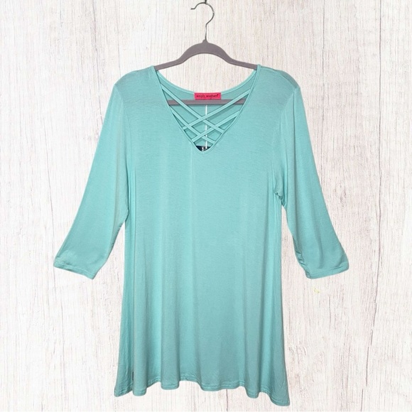 NWT SIMPLY SOUTHERN Turquoise 3/4 Sleeve Tunic Top, Large - Picture 1 of 9